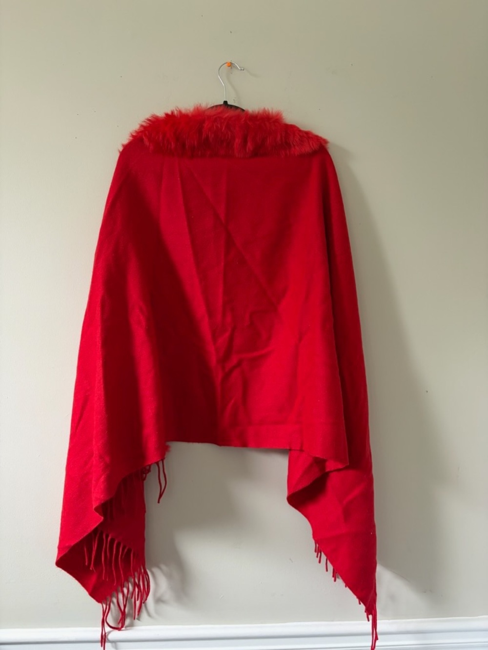 Red Faux-Fur Trim Women's Sweater Shawl - Picture 2 of 2